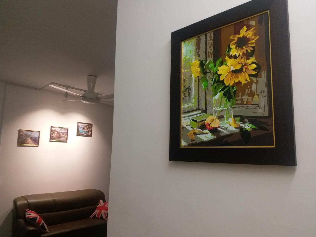 Hits Homestay Bayan Lepas Ngoại thất bức ảnh