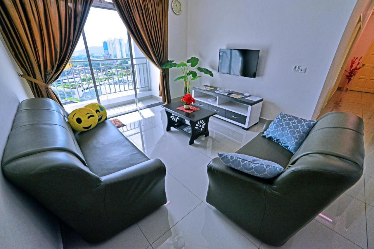Hits Homestay Bayan Lepas Ngoại thất bức ảnh
