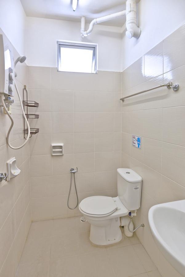 Hits Homestay Bayan Lepas Ngoại thất bức ảnh